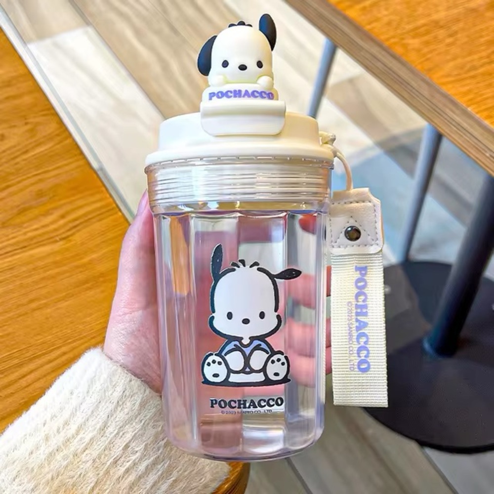 NIB Sanrio Pochacco character water bottle. Inspired Pochacco plastic cup 520ml